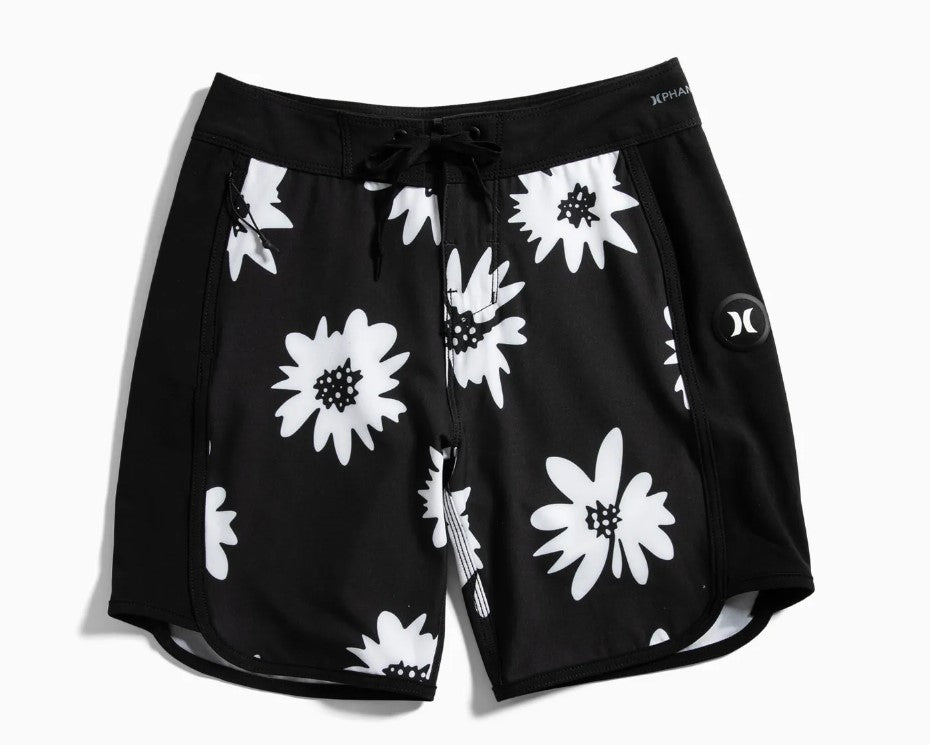 Hurley Phantom Sweep Mark Youth Boardshorts in black with white flowers