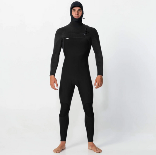 O'Neill Hyperfreak 4/3+mm Hooded Chest Zip Wetsuit in black on model with hood up from front