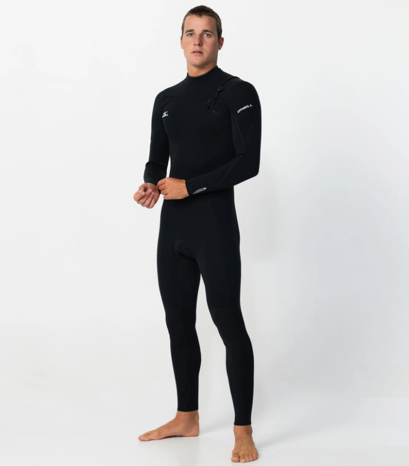 O'Neill Reactor II 4/3mm GBS Chest Zip Wetsuit in black on model from side
