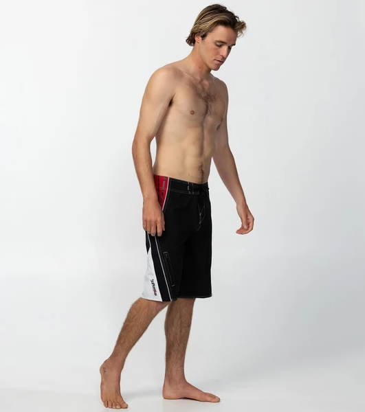O'Neill Superfreak Re-Issue Y2K 22" Boardshorts in black, white and red from the right