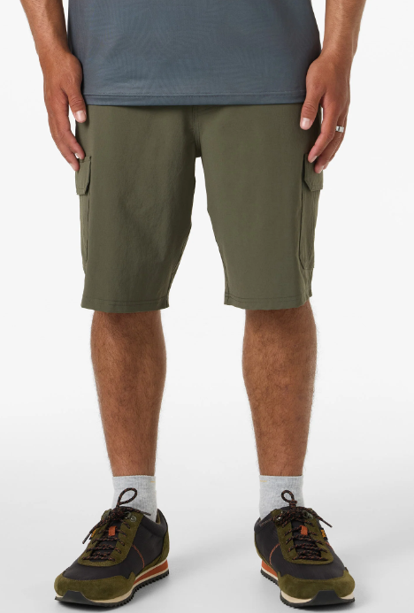 O'Neill TRVLR Cargo 20" Hybrid Shorts
 in army colourway from front