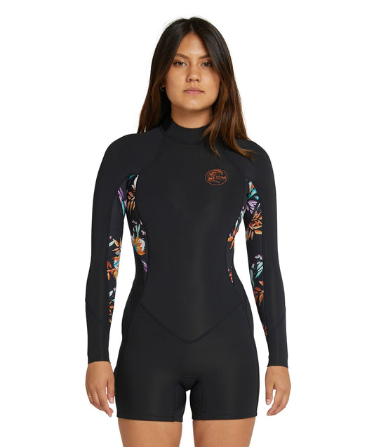 O'Neill Bahia 2mm Long LS BZ Spring Wetsuit in black and australiana colourway on model