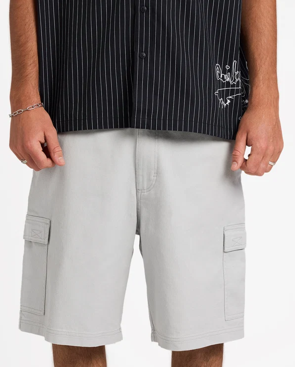 Quiksilver 04S 21" Cargo Shorts in grey on model in pinstripe shirt from the front close up
