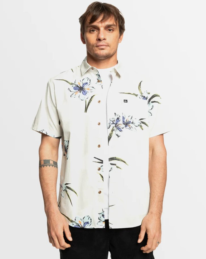 Quiksilver Apero Stretch Classic SS Shirt in colour silver birch