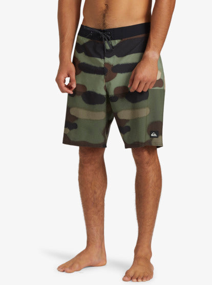 Quiksilver Highline Straight 19" Boardshorts in camo from front