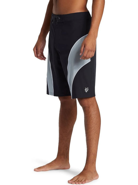 Quiksilver Mercury Slash Panel 20" Boardshorts in black and white