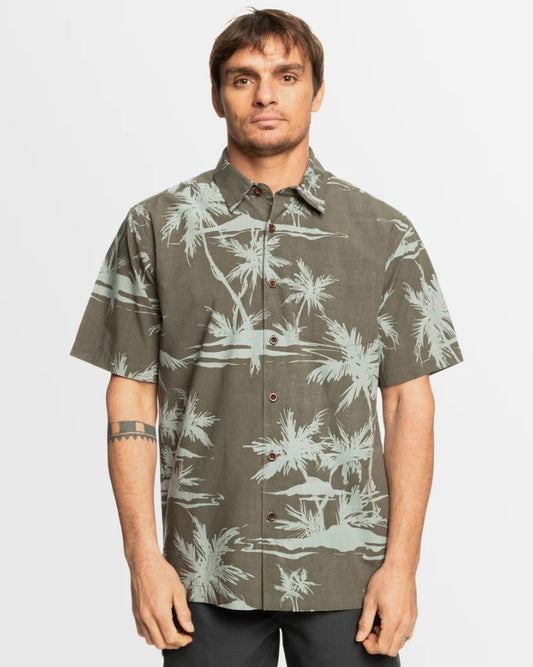 Quiksilver Palmz Short Sleeve Shirt in colour belega palmz