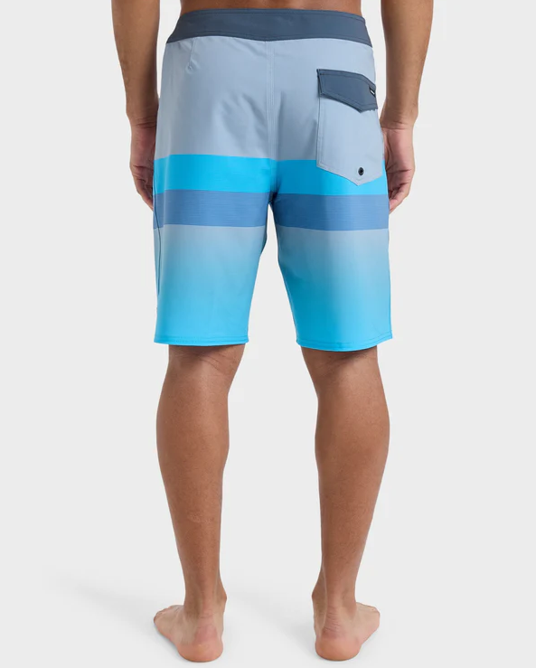 Quiksilver Surfsilk Straight Leg 20" Boardshorts in light blue stripe on model from rear close up