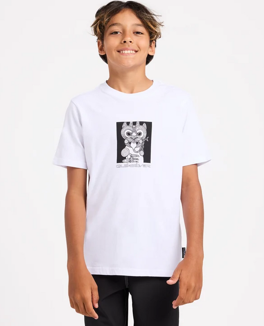 Quiksilver Tai Kehu Marakihau Boys T-Shirt in white on child model from the front