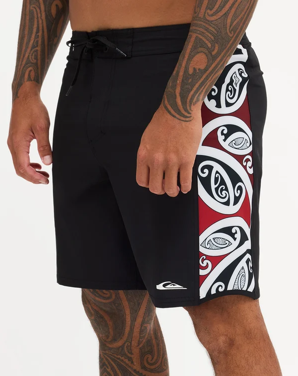 Quiksilver Tai Kehu Tohu Surfsilk 18" Boardshorts on Kehu Butler from the left side close up
