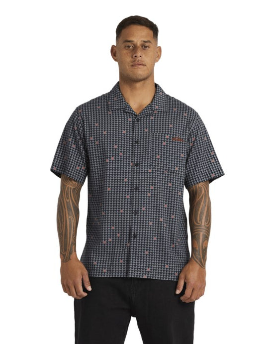 Quiksilver Tai Kehu Woven Short Sleeve Shirt in black from front