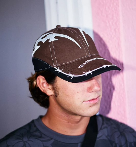 Quiksilver Thorn 6 Panel Cap in turkish coffee colourway on man's head