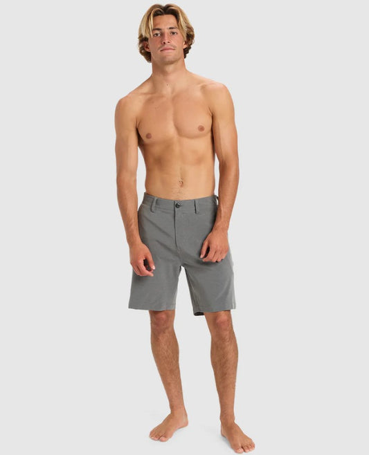 Quiksilver Union Heather 19" Amphibian Shorts in black heather on model from front