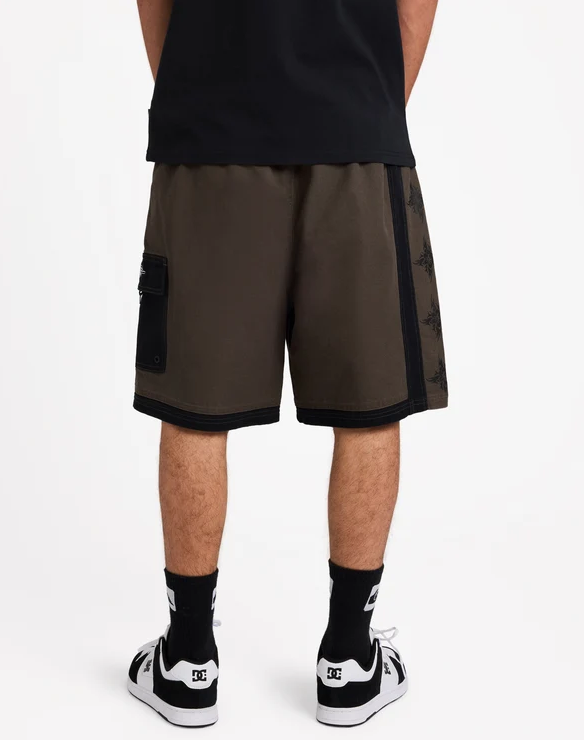 Quiksilver Wrath 23" Men's Walkshorts
 in turkish coffee colourway from the back