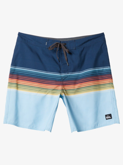 Quiksilver Everyday Swell Vision Yth Boardshorts in midnight navy colourway from front