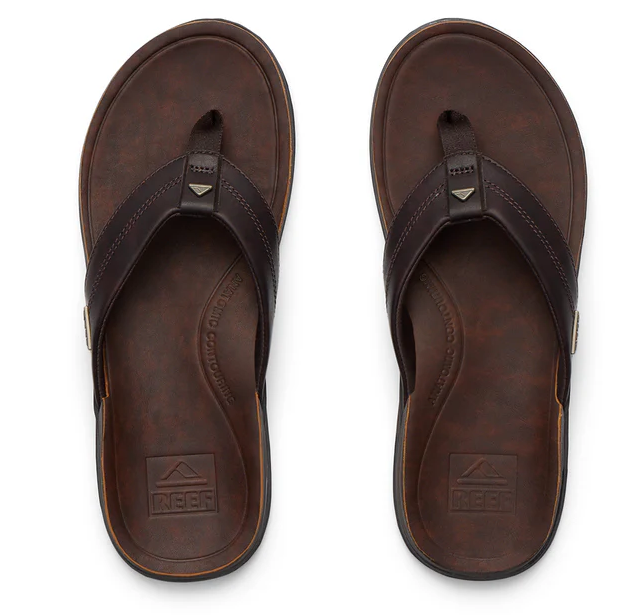 Reef Leather Offshore Men's Premium Jandals in dark brown showing a pair from above