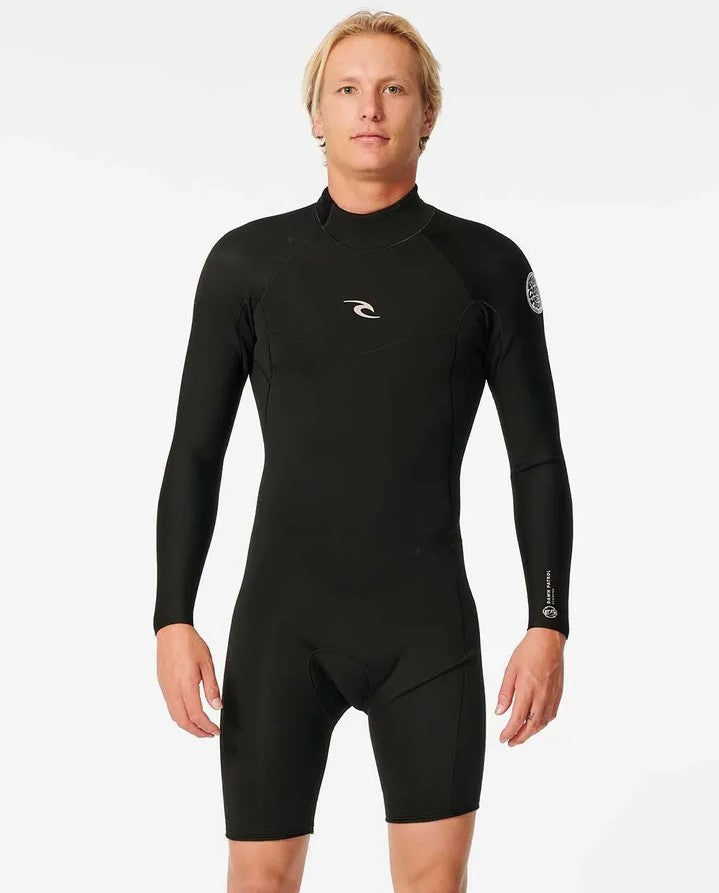 Rip Curl Dawn Patrol 2mm LS BZ Wetsuit made of yulex rubber in black colourway on model from front