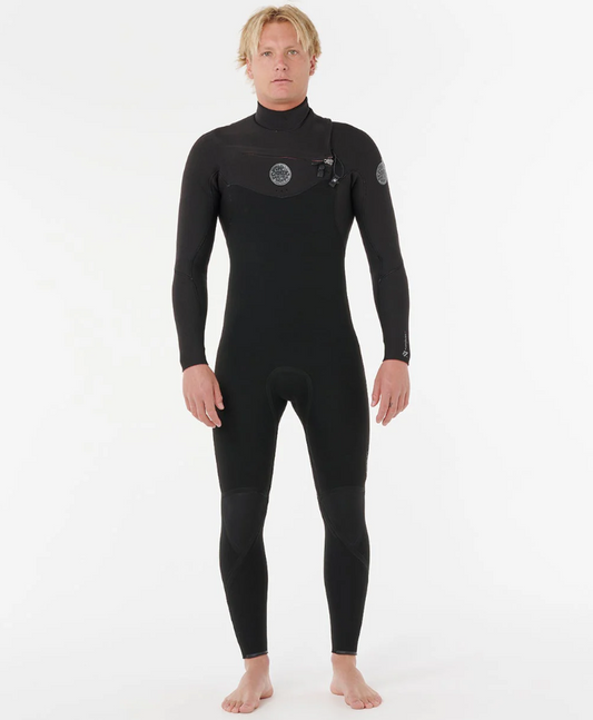 Rip Curl Flashbomb 3/2mm Chest Zip Wetsuit (Fused) in black on model from front