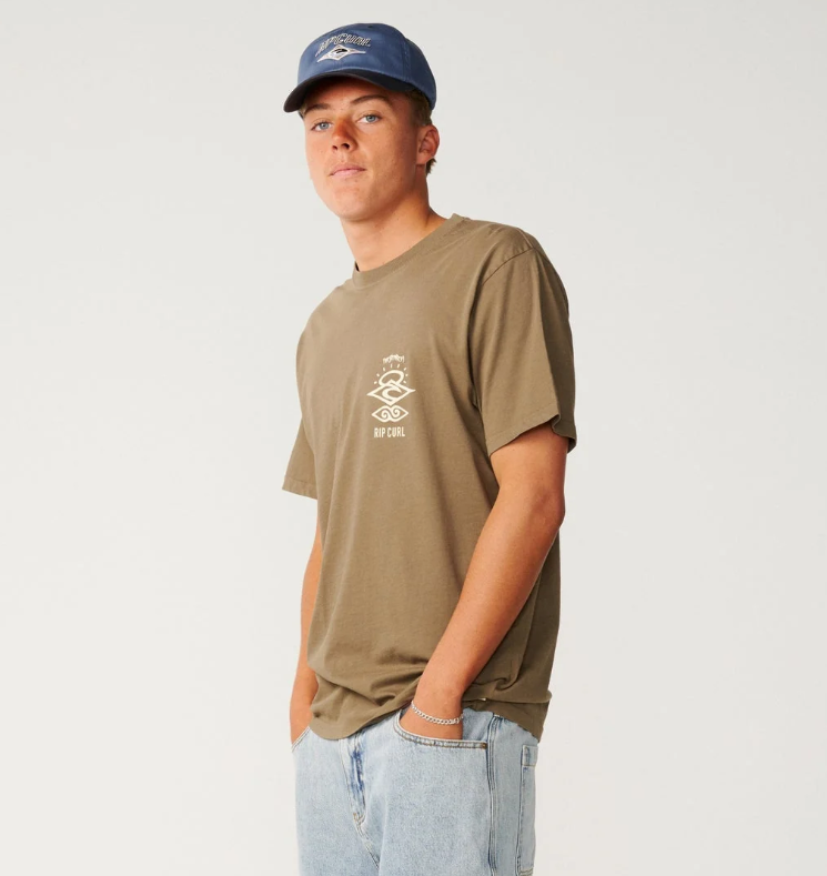 Rip Curl Search Icon Men's T-Shirt in walnut from the side