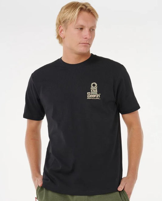 Rip Curl Vaporcool Search Stack Mens T-Shirt in black on model from front