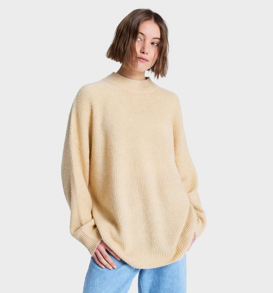 Roxy Little Dume Women's Knit Sweater in pebble colourway on model from front