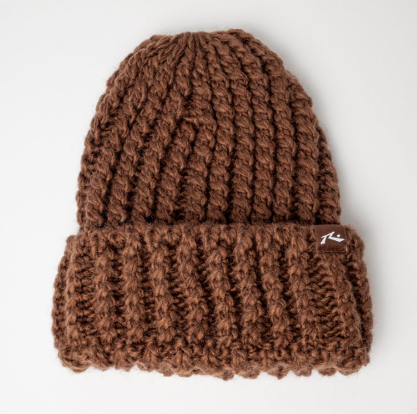 Rusty Aspen Chunky Women's Beanie in pinecone colourway from front
