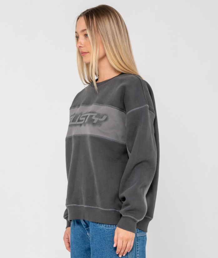 Rusty Choc Top Long Sleeve Oversize Women's Crew in carbon colourway on  model from side