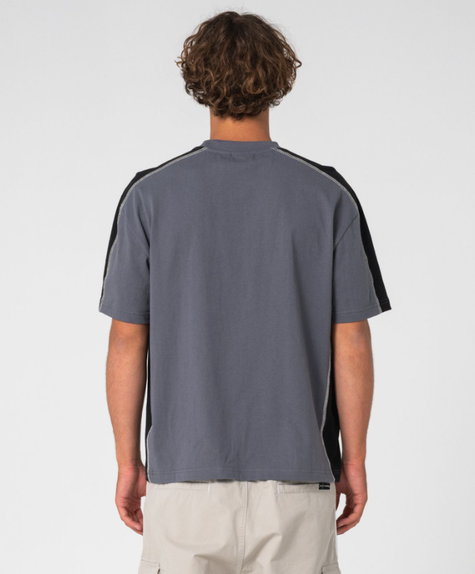 Rusty Hit Up Men's T-Shirt in steel colourway on model in cargo shorts from the back