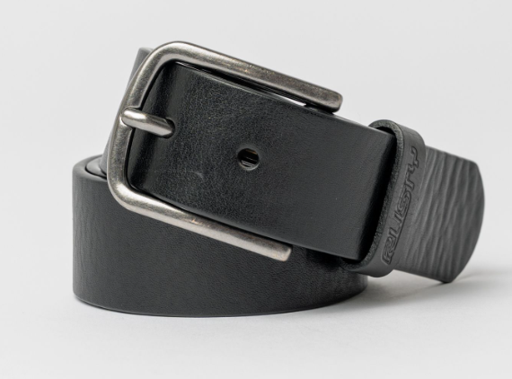 Rusty Low River Leather Belt in black