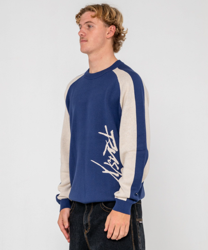 Rusty Roll Safe Boxy Knitted Men's Crew in blue with white detail on model from side