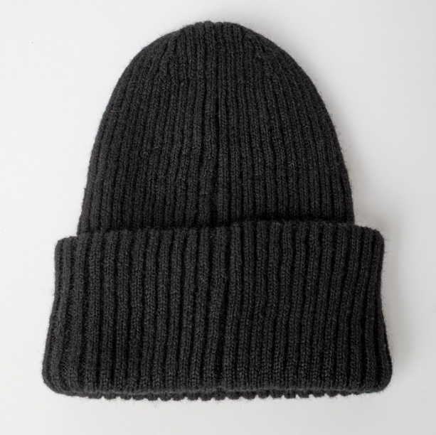 Rusty Roxanne Women's Beanie in black from rear
