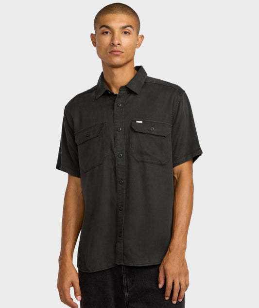 RVCA Vacancy Utility Short Sleeve Shirt  in black on model from front