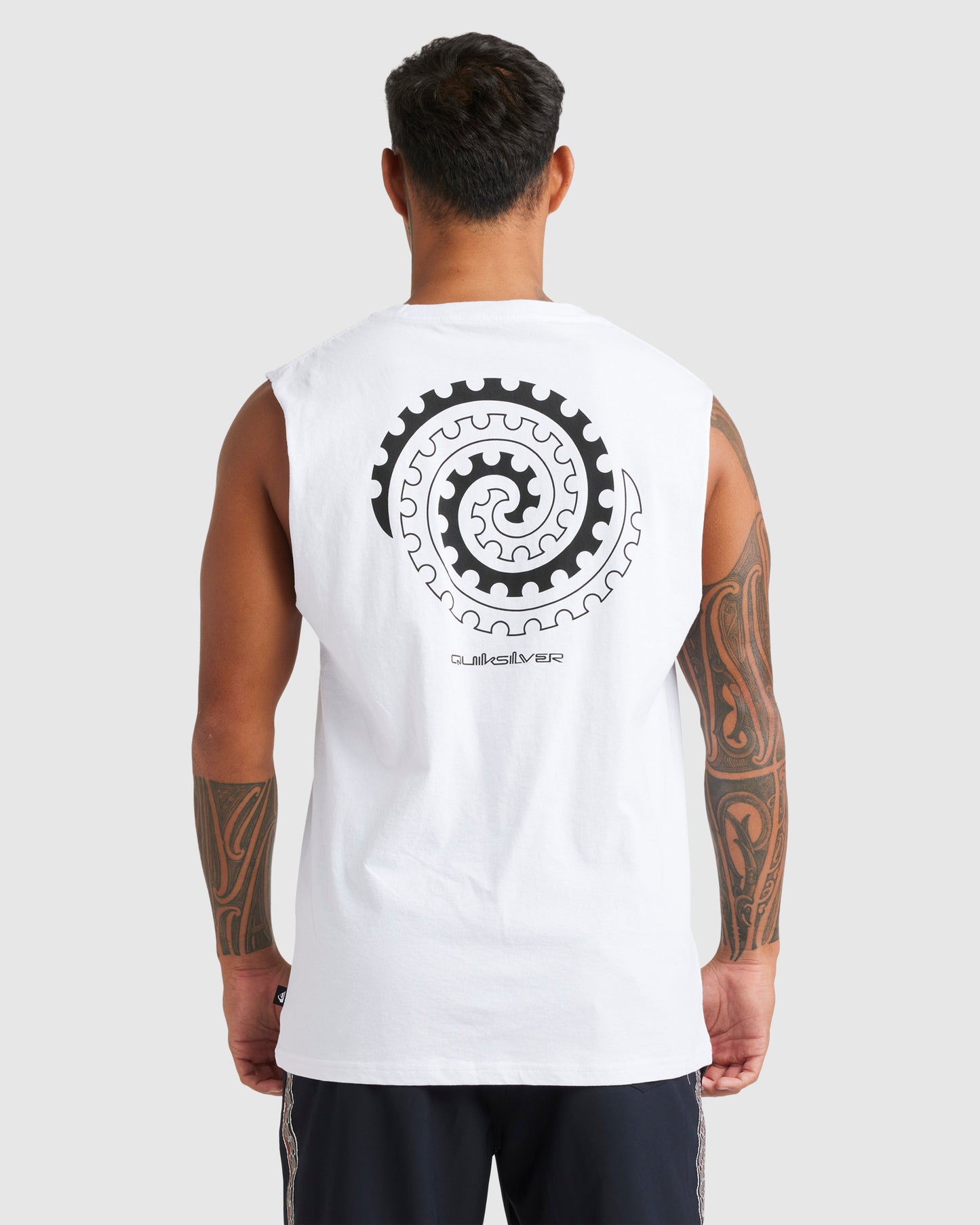 Quiksilver Tai-Uru Kehu Muscle in white from rear